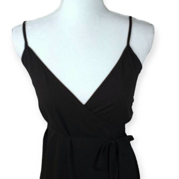 FOREVER 21 BLACK WRAP DRESS SZ.S EUC. - Picture 2 of 6